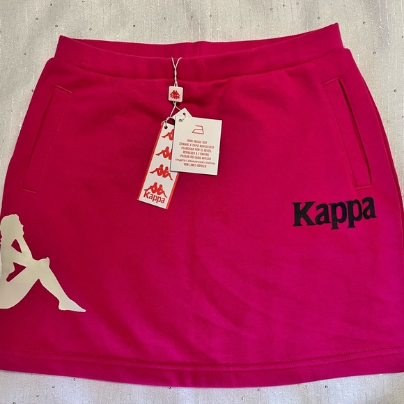 WOMENS AUTHENTIC
AMBATONDRAZAKA SKIRT - PINK
BLACK I KAPPA DRESSES & SKIRTS - Picture 6 of 8
